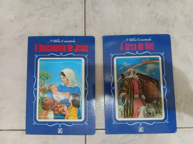 Coleção A Bíblia  encantada  com 8 livros 