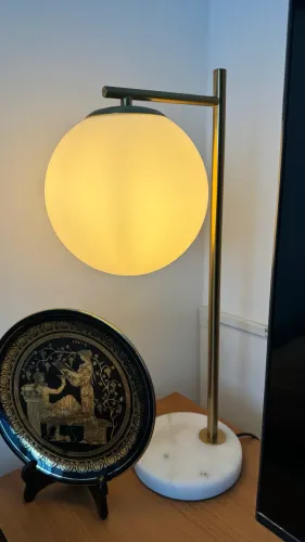 Luminária base em granito