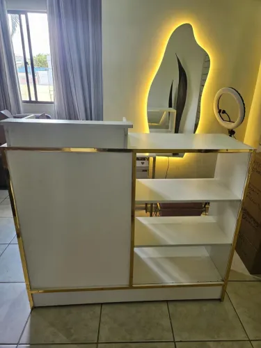 Balcão Branco