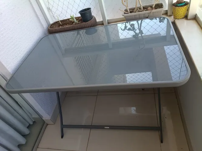 Mesa dobravel tampo em vidro