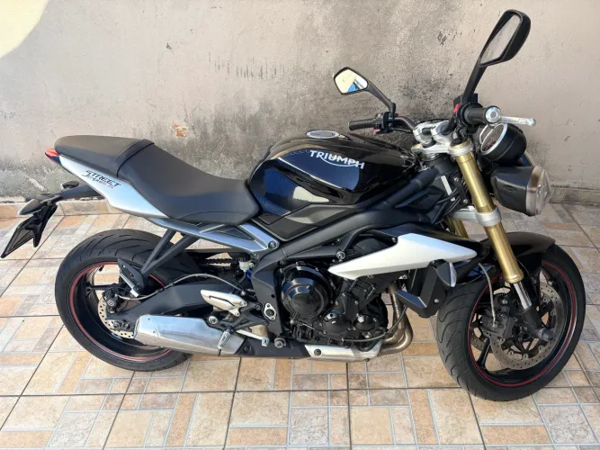 Triumph Street Triple