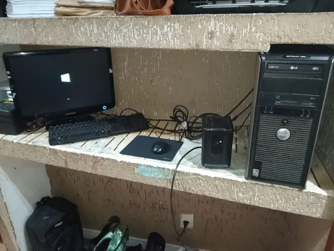 Vende-se computador completo Dell optiplex 740