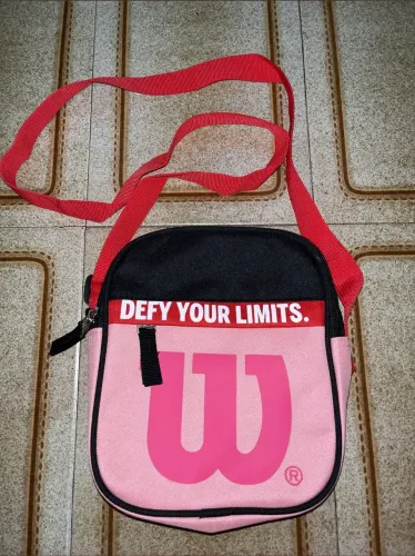 Bolsa Shoulder bag Wilson rosa e preta