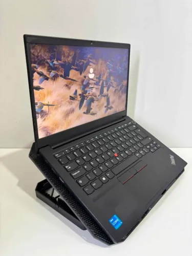 ? Lenovo ThinkPad E14 | i5 11ª Geração | 8GB | SSD NVMe 256GB | Tela 14" Full HD