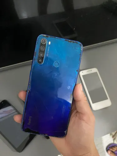 Ambos para aproveita peças ou concerta display