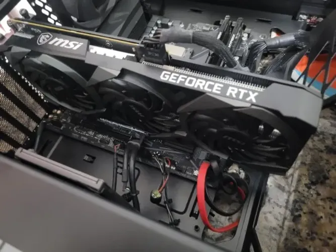Placa de video MSI RTX 3060 Ti 8GB