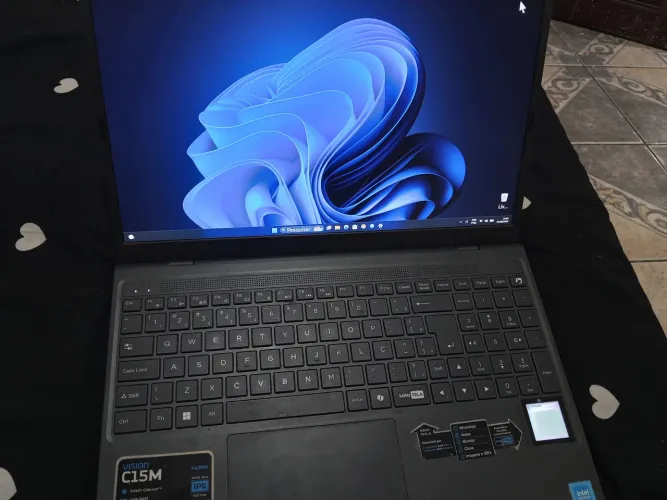 Vendo notebook positivo