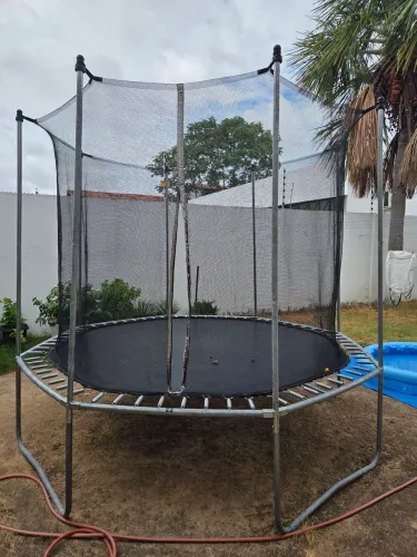 Trampolim exagonal cama elastica pula pula