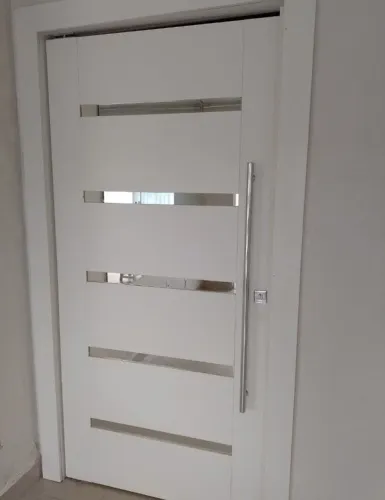 Porta pivotante