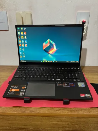 Notebook Positivo Vision R15m Amd Ryzen 5 16gb 512gb Ssd W11