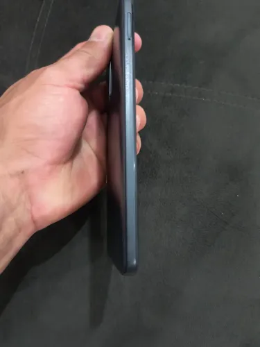 Celular semi novo Motorola