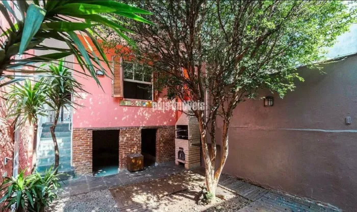 Barra Funda! Imóvel Comercial Totalmente reformado para Bar e restaurante!