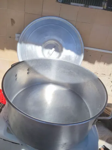 Panela alumínio 70 litros 