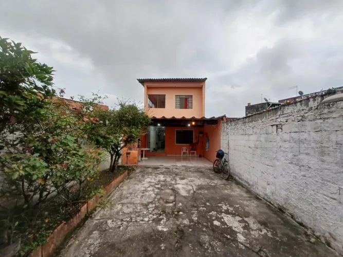Casa para Venda em Itanhaém, Nova Itanhaém, 2 dormitórios, 1 suíte, 1 banheiro, 2 vagas