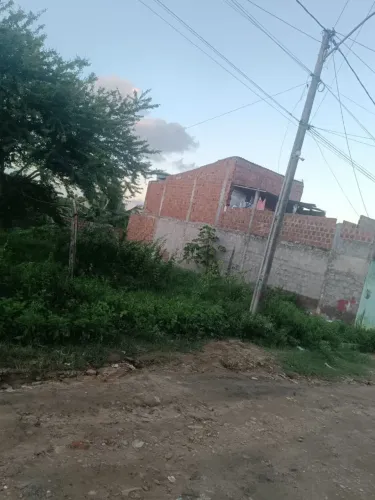 Terreno a venda, localizado no Loteamento Betel, Cohab.