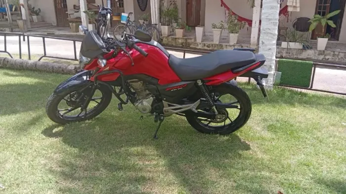 Vendo fan 160 ano 2026 emplacada,quitada.