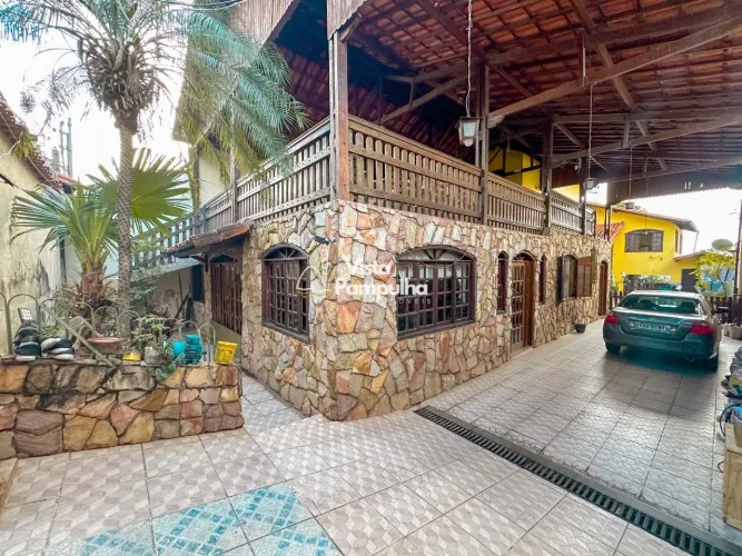Casa à venda | 482 m² | 4 quartos (2 suítes) | 6 vagas | Rio Branco | Belo Horizonte/MG