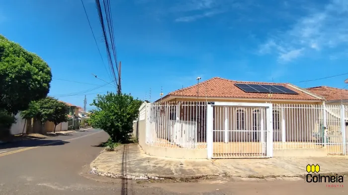 Casa Térrea Residencial/Comercia- Monte Libano