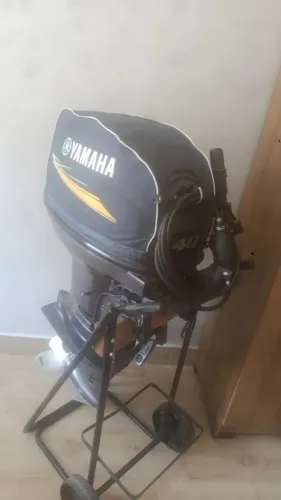 Motor 40 Hp yamaha