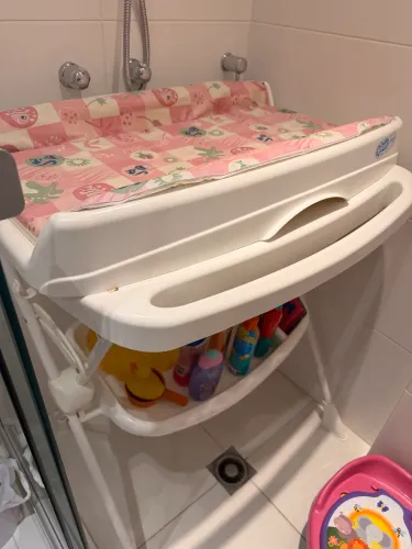 Banheira Burigotto com trocador e suporte