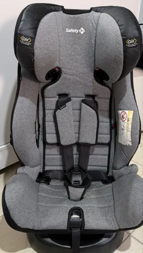 Vendo cadeirinha para carro infantil