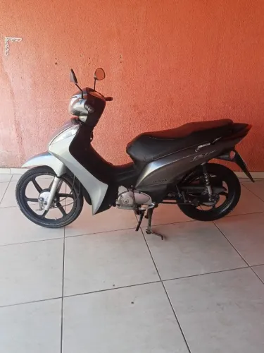 HONDA BIZ 125 ES FLEX