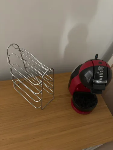 Cafeteira dolce gusto vermelha 
