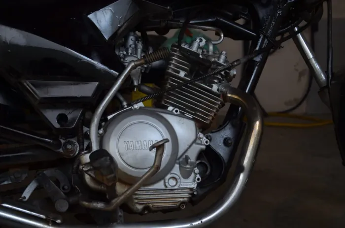 Yamaha YBR 125 de Leilão (Não dá Partida - Para Conserto ou Peças)