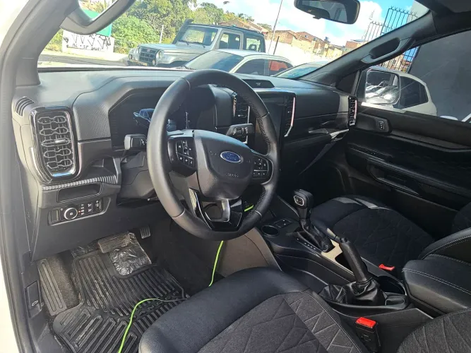 Ford Ranger Black 2.0 4X2 CD TB Diesel Aut. 2026