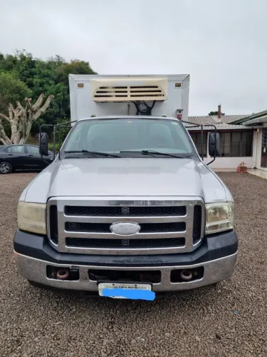 F350 2011 baú Refrigerado