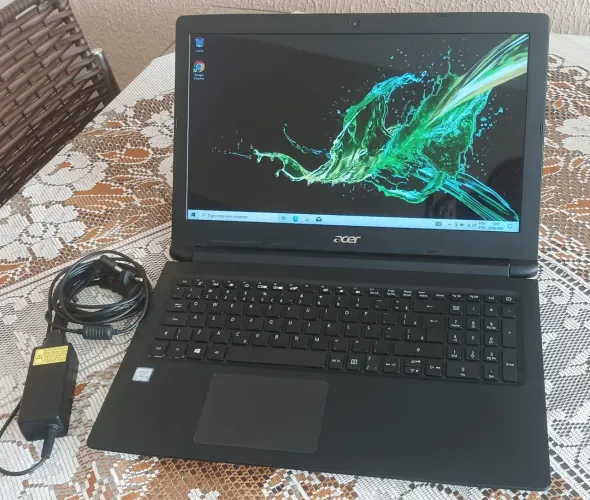 Notebook Acer i5 7°Ger - 1TB de HD - 4GB