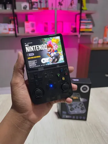 Video Game portátil R36S mais de 15.000 jogos na palma da sua mão