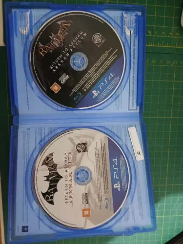 Batman return to arkham jogo ps4 kit + blu-ray