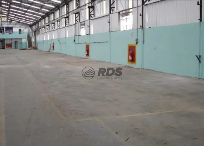 GALPÃO INDUSTRIAL COM RENDA