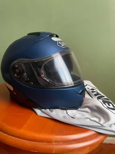 Capacete Shoei Neotec 2