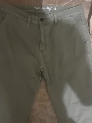 calça social sarja, verde musgo. Taco. Nova, nunca usada.