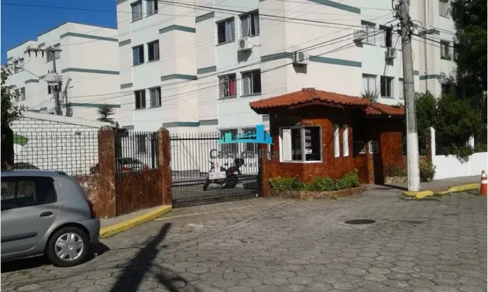 Apartamento de 3 quartos na Trindade - UFSC