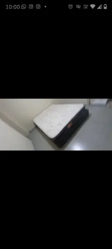 Cama de casal ótimo estado
