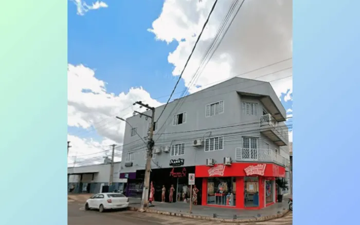 Casa à Venda - Centro, Balsas