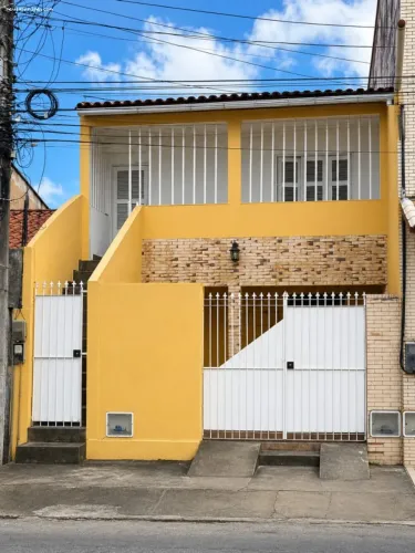 Casa Duplex para Venda em Fortaleza, Antônio Bezerra, 2 dormitórios, 1 suíte, 1 banheiro,