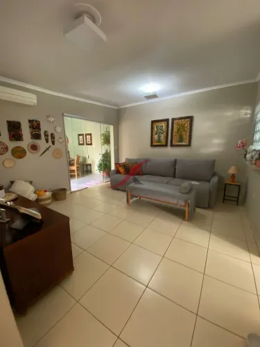VENDO CASA - 3 DOR / SUÍTE / 2 VG / 230m² - BOA VISTA - SJRP/SP