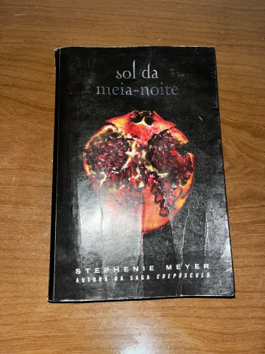 Livro Sol da Meia Noite