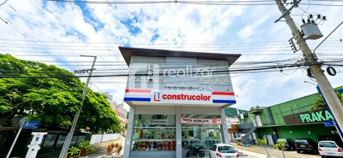 Casa comercial no bairro Lagoa da Conceição - Florianópolis
