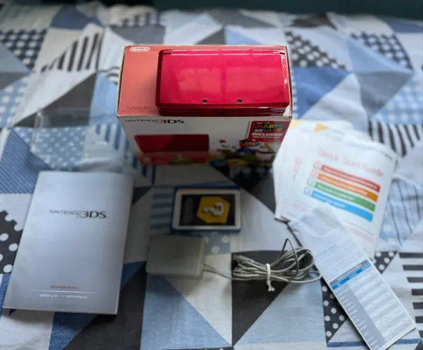 Nintendo 3ds Flame Red completo com caixa