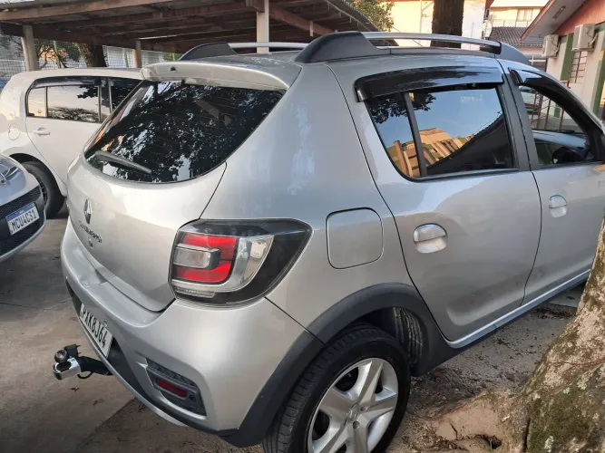 Renault Sandero Stepway Hi-power 1.6 8V 5P 2016