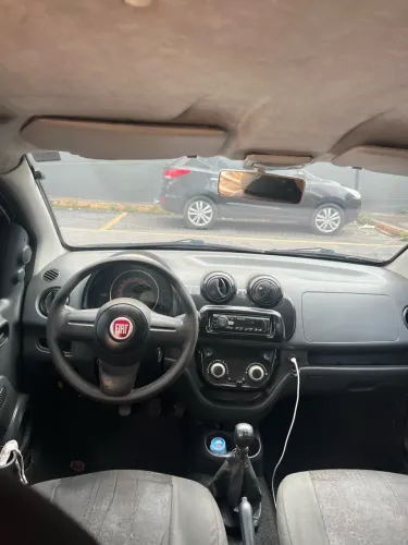 Fiat Uno Vivace/rua 1.0 EVO Fire Flex 8V 5P 2011