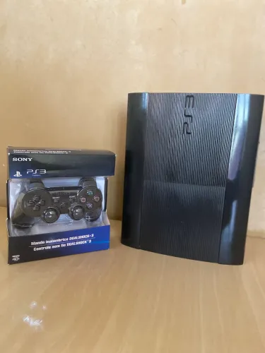 Ps3 super slim 1 controle