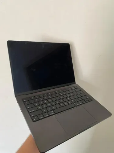 Macbook M4