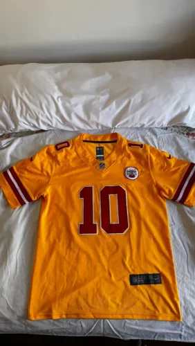 Camisas Futebol Americano Seahawks e Chiefs