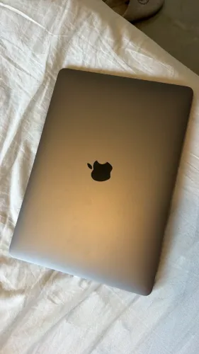 MacBook Air Apple chip M1 8 gb de memória Sem marcas de uso, tudo em perfeito estado e nu